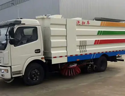 Road Cleaning Truck