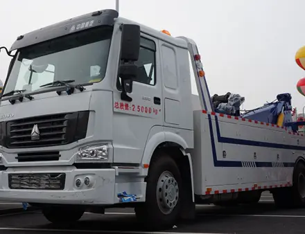Heavy Duty Tow Trucks