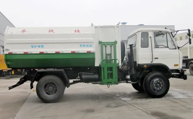side-loader-garbage-truck