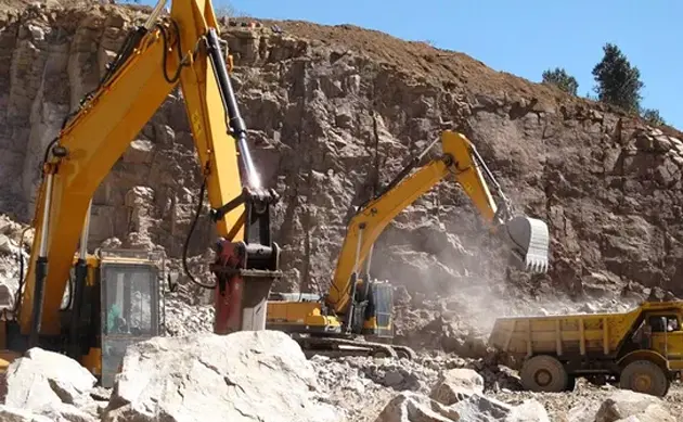 small-excavation-machine