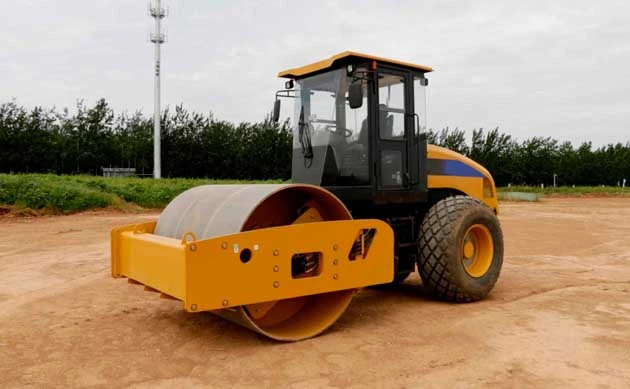 soil-compactor
