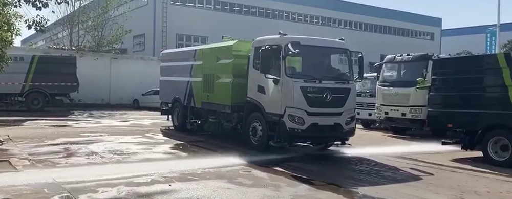 street-cleaner-truck.png