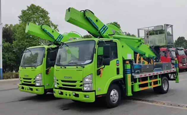 boom-lift-trucks