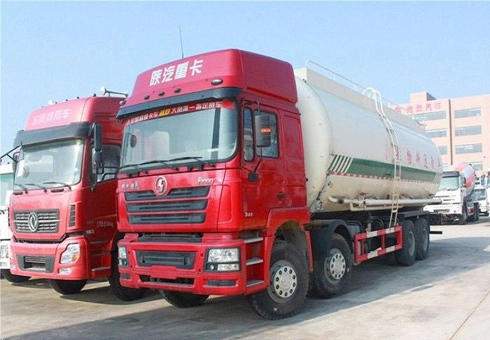 Bulk Cement Trucks