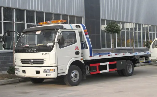 flatbed-wrecker-trucks