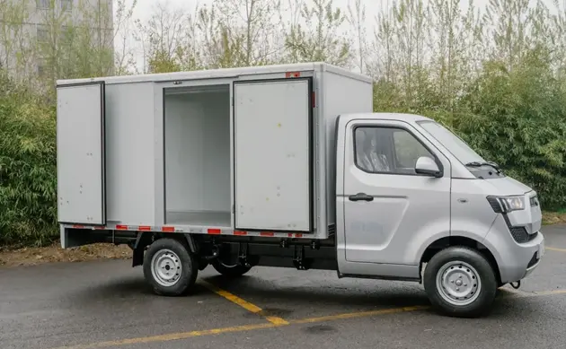 van-truck-china
